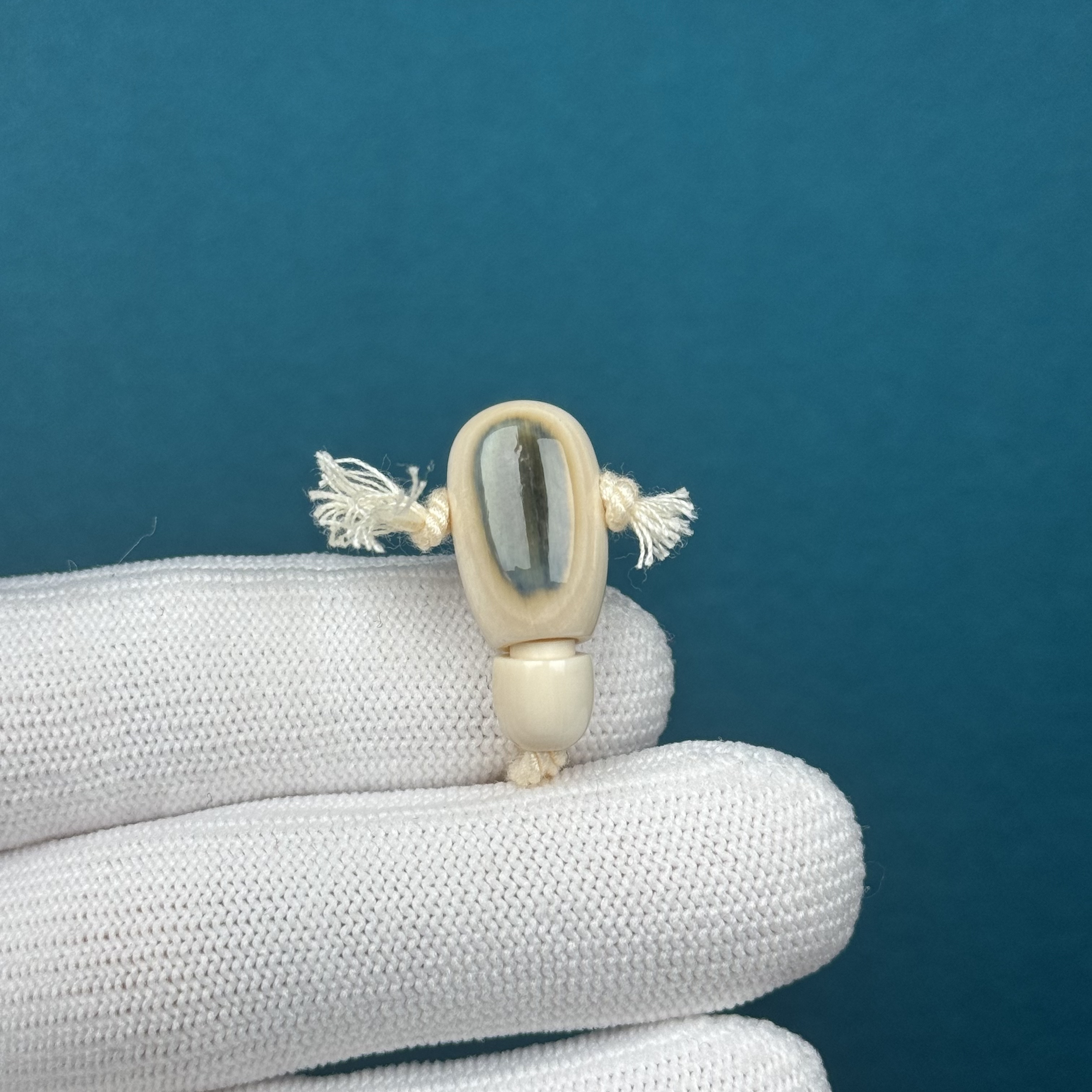 D42-03天然猛犸牙 蓝眼睛三通11*24.4mm支持复检假一罚十