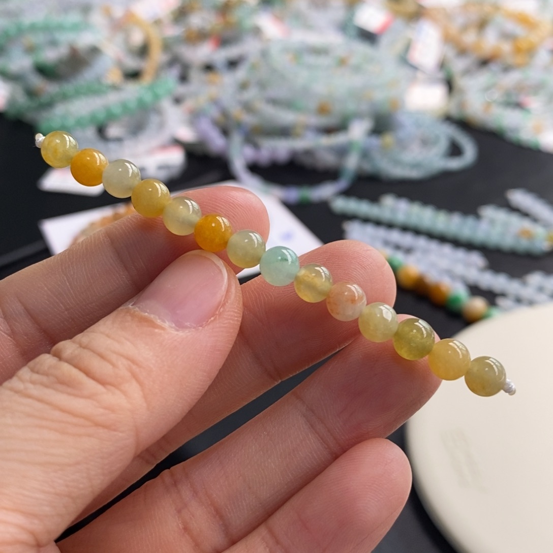 翡翠未镶嵌手链卡5.5