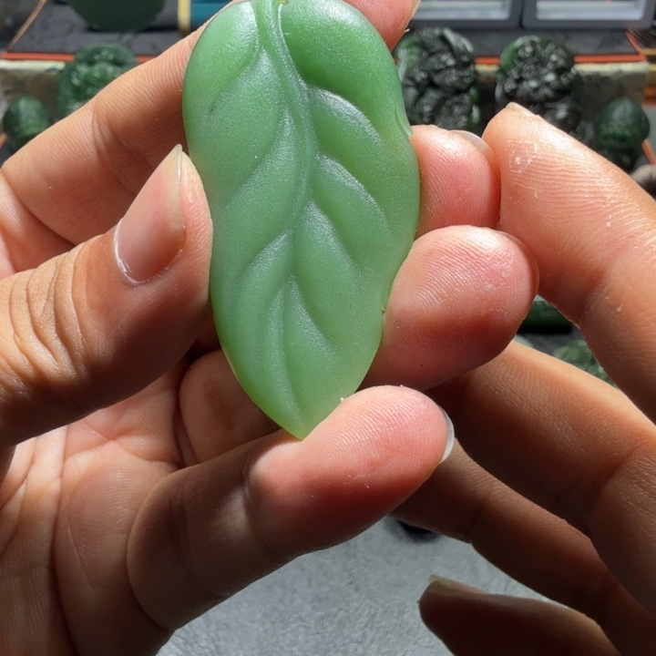 和田玉（碧玉）未镶嵌颈饰