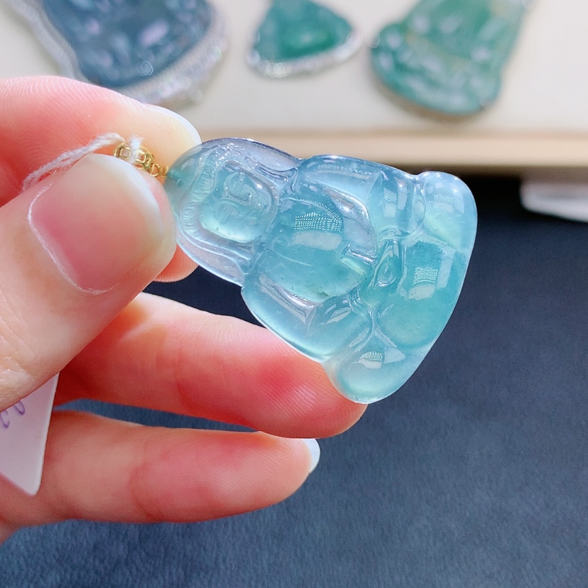 【闪购商品】翡翠颈饰18K金镶嵌翡翠