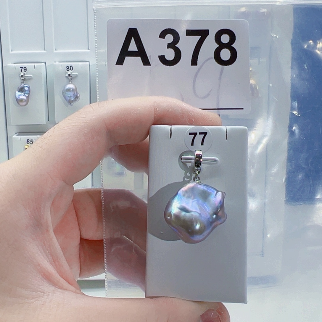 淡水珍珠颈饰合金