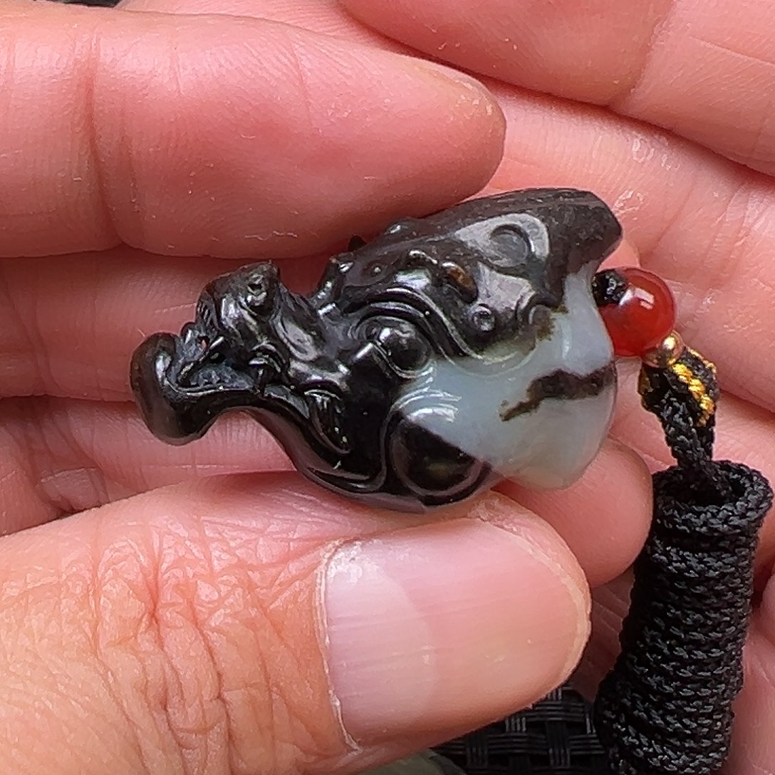 和田玉未镶嵌挂件旺**.