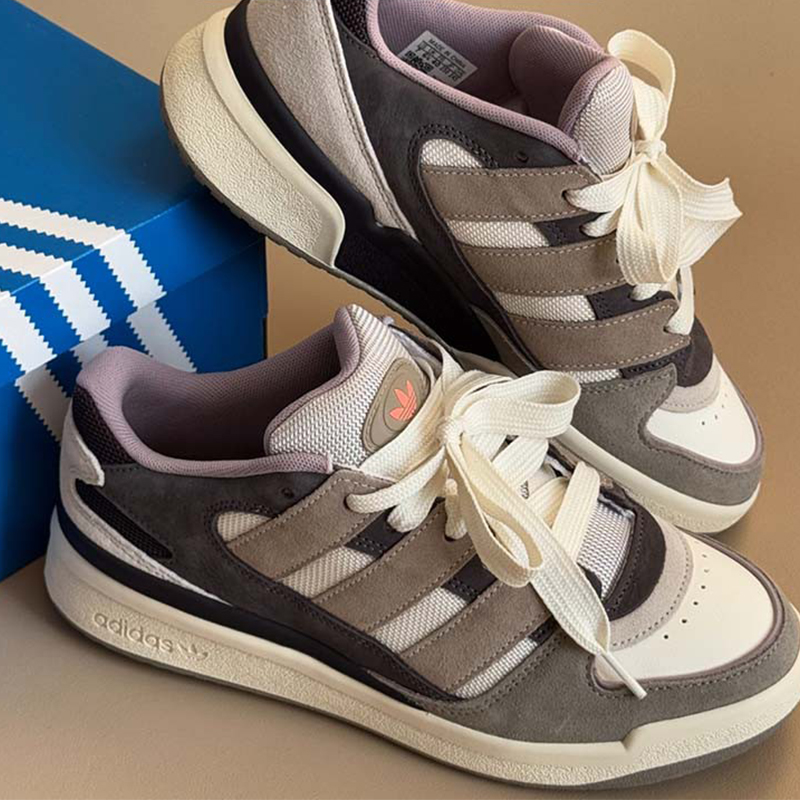 活动 Adidas FORUM 2000 棕色 低帮休闲板鞋 JS3159