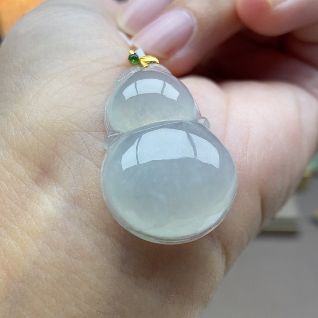 翡翠18K金镶嵌颈饰吊坠14