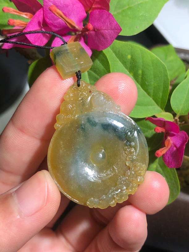 天然缅甸翡翠A货-冰黄飘花福贝挂件【毛货定制未抛光无鉴赏期】