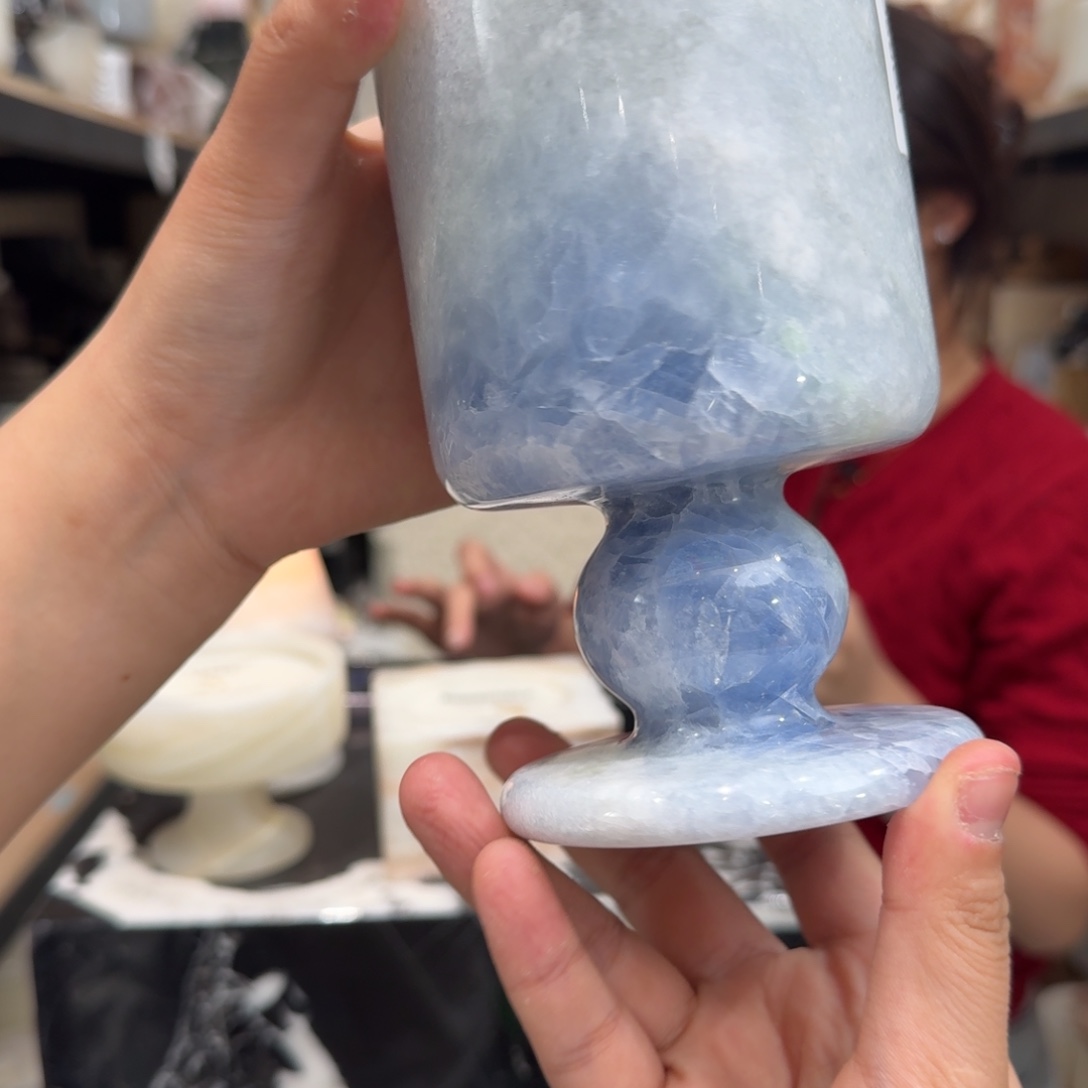 大理石R193。关机。 