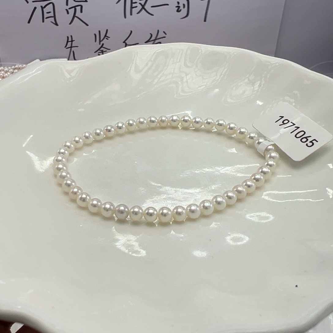 未镶嵌颈饰淡水珍珠