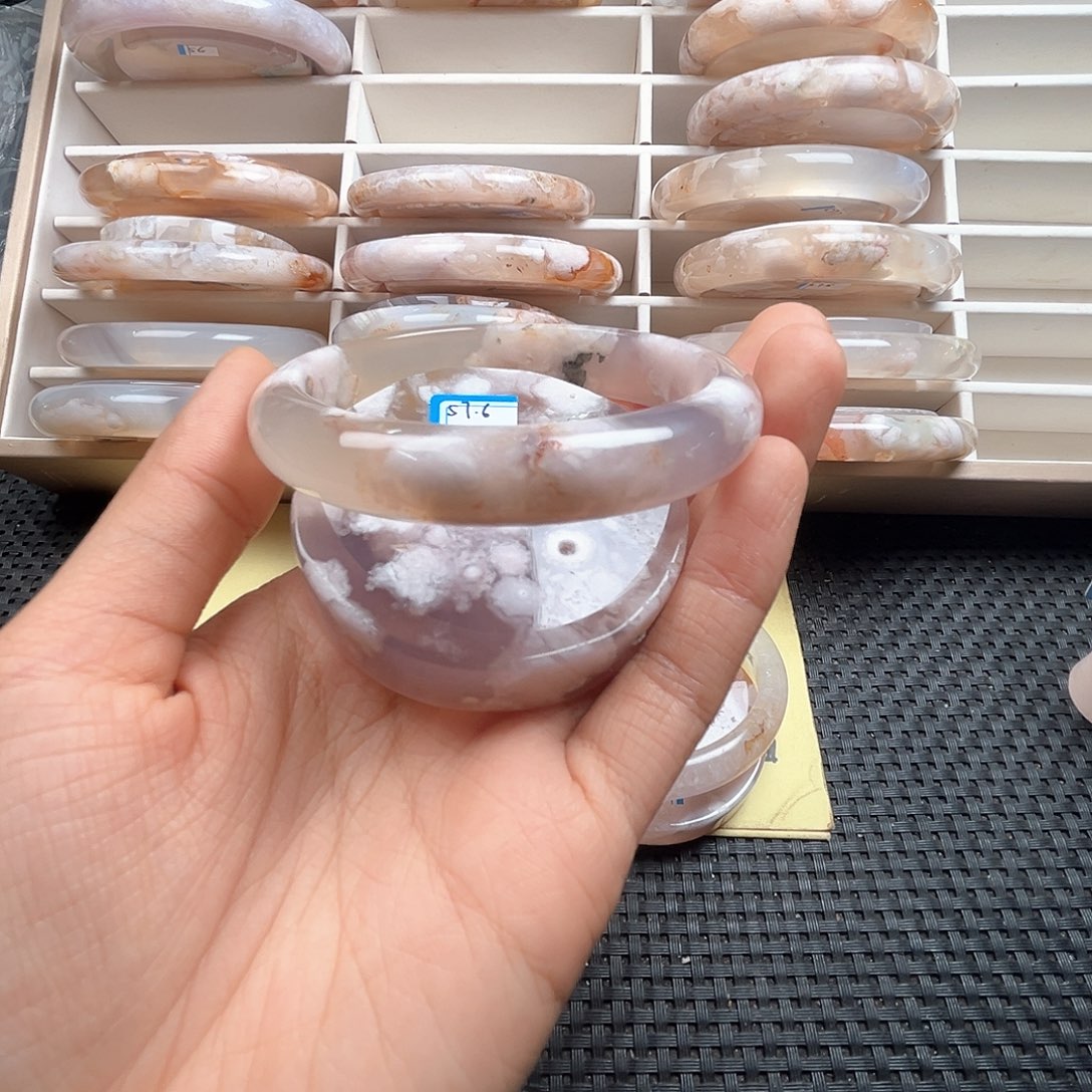 玛瑙/玉髓颈饰未镶嵌晴*.