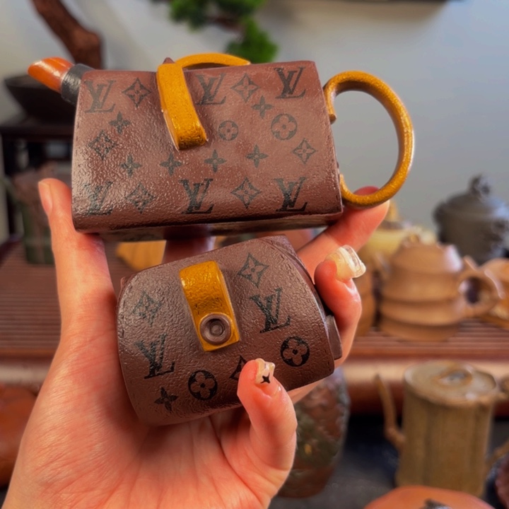 那是他对别人了是不对我就知道