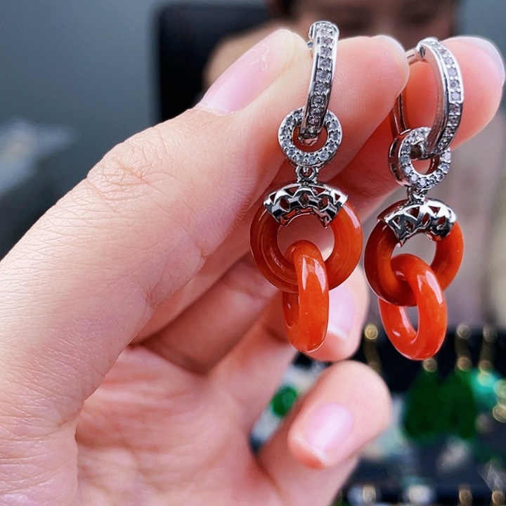 翡翠耳饰未镶嵌饰品