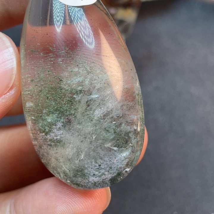 水晶颈饰未镶嵌和*