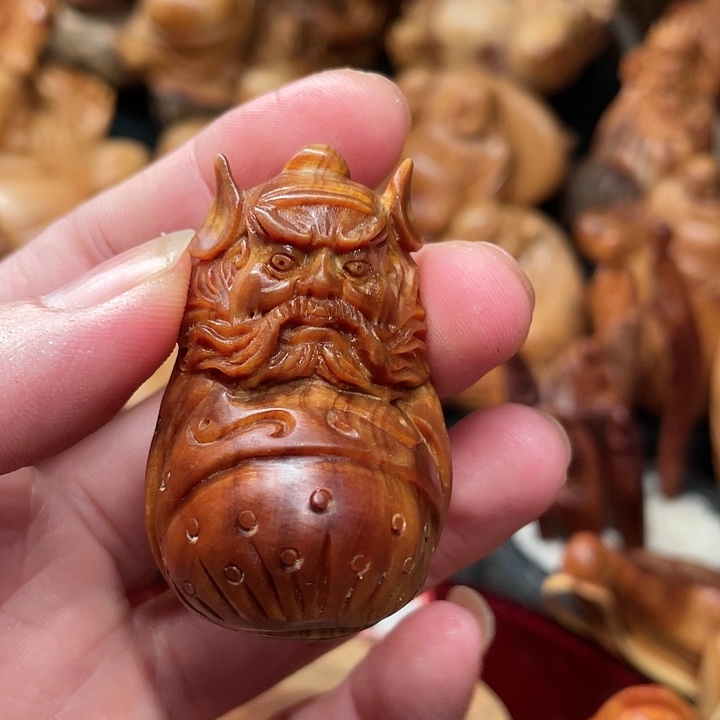 秦***革柏木（崖柏）Hhjhhhhbbh