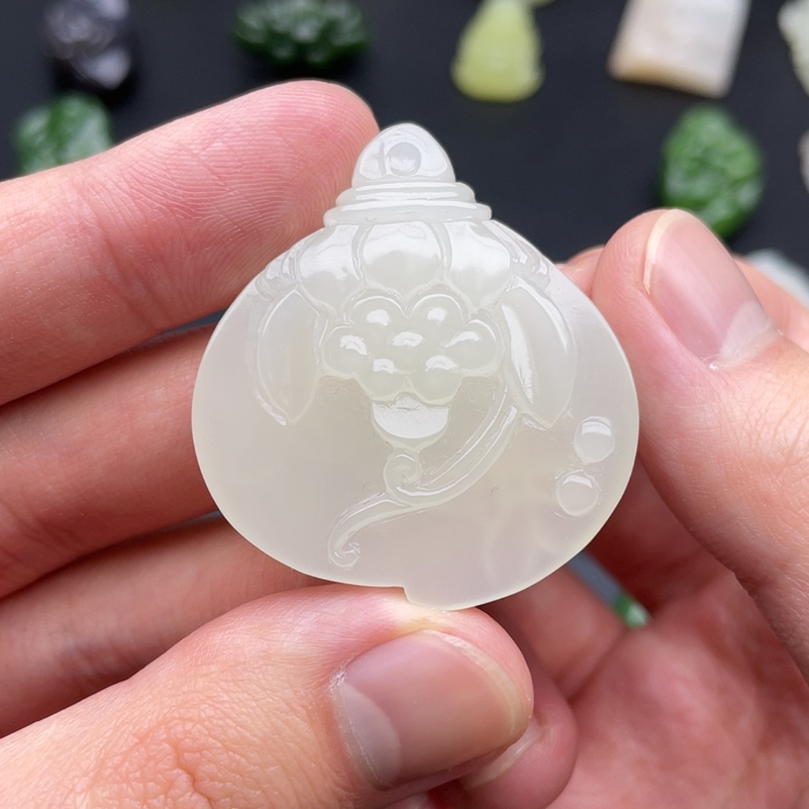 【闪购商品】颈饰未镶嵌和田玉