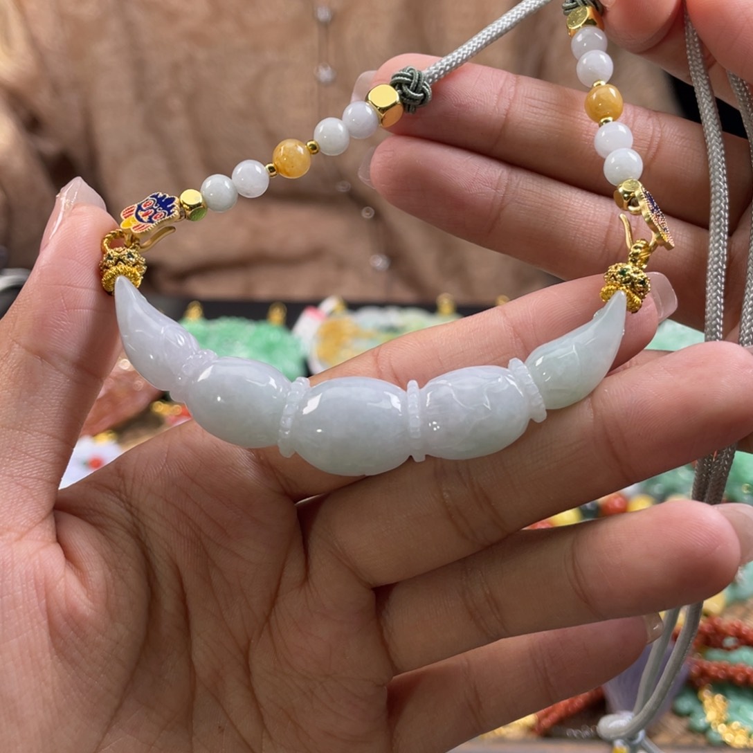 翡翠未镶嵌颈饰代编织