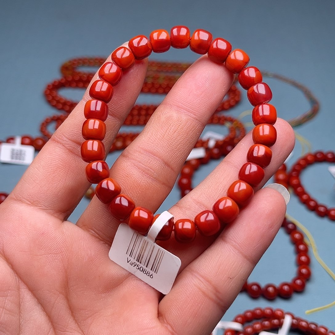 南红玛瑙未镶嵌手链牛血红卡