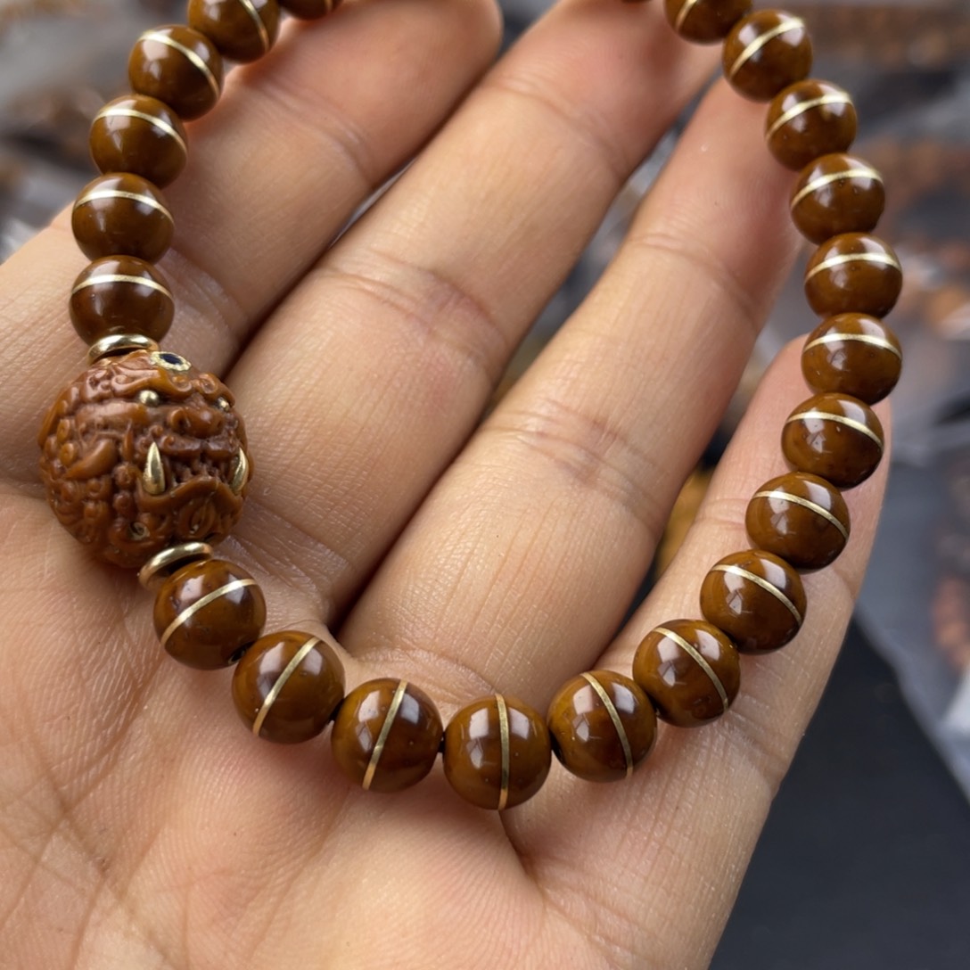 猴头核桃吊坠你要吃