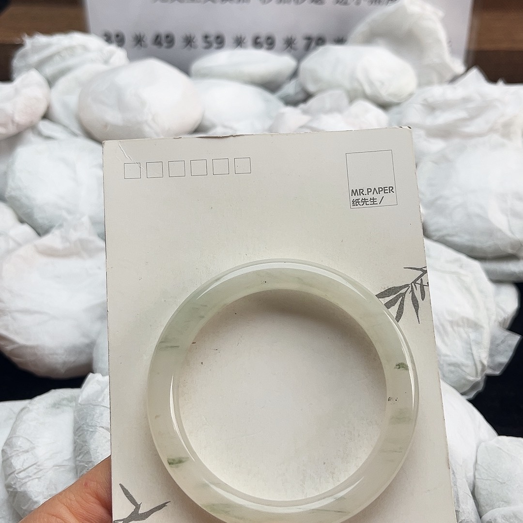 未镶嵌手镯石英质玉18