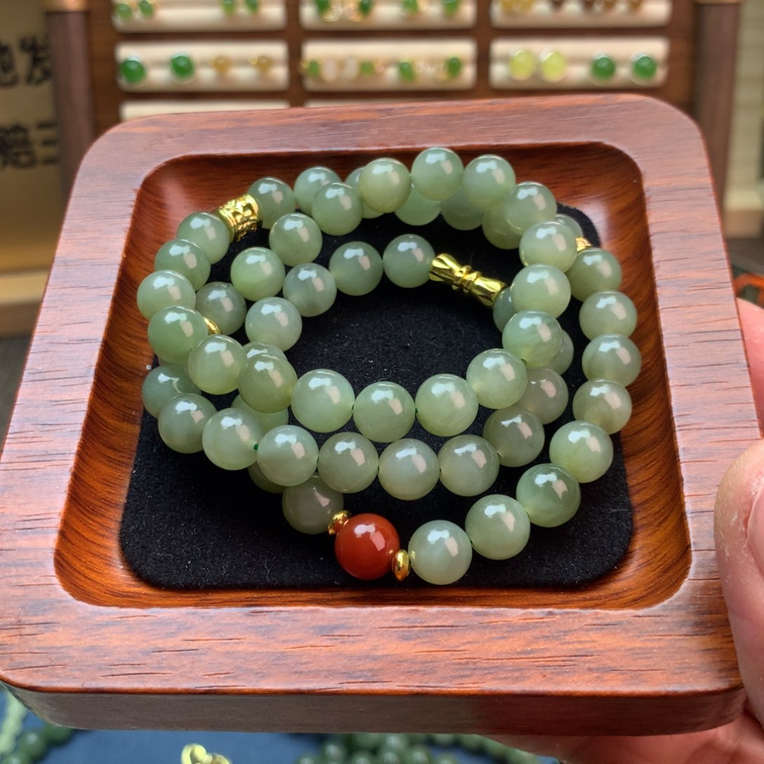 和田玉颈饰未镶嵌碧玉粉青卡8妈妈链