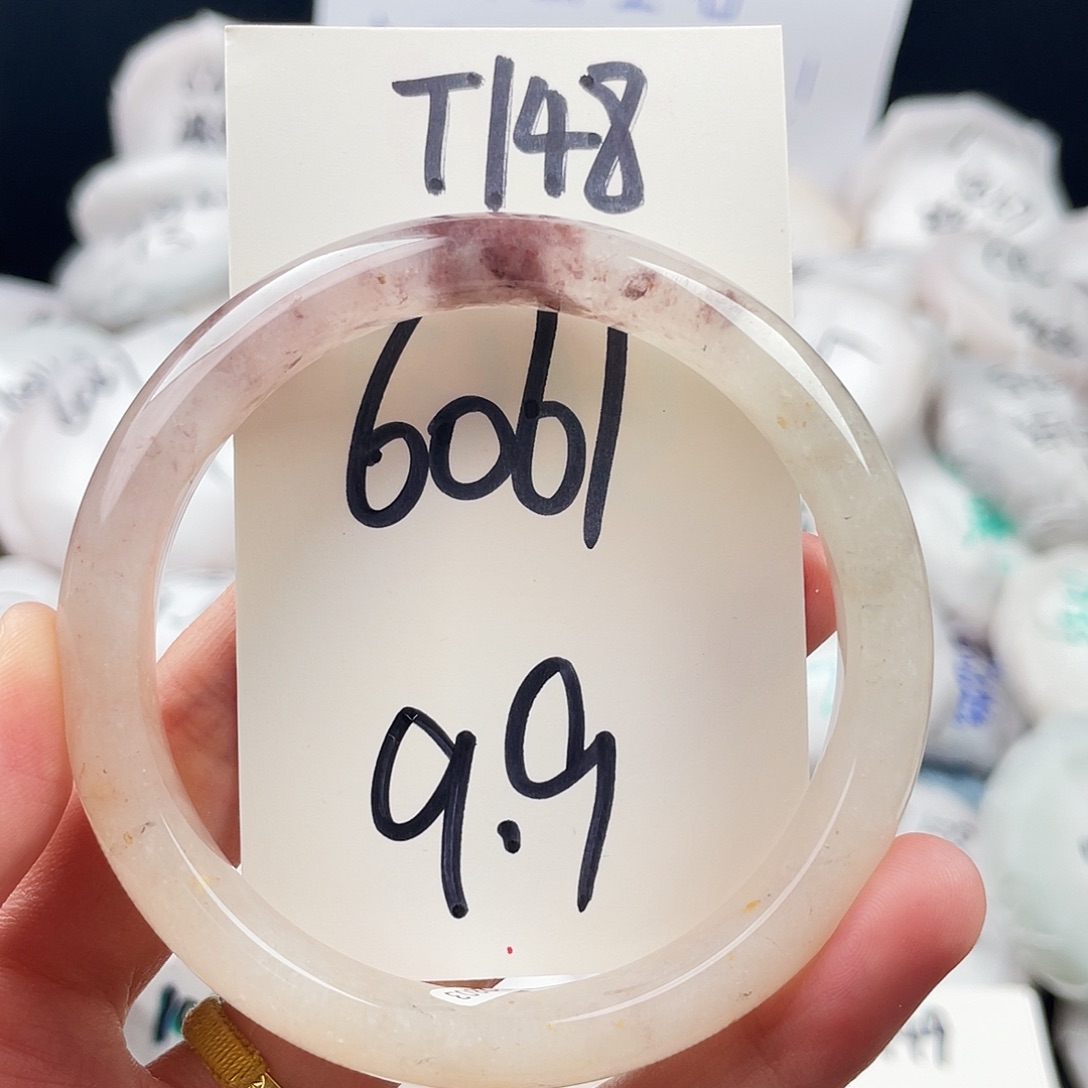 石英质玉未镶嵌手镯T148