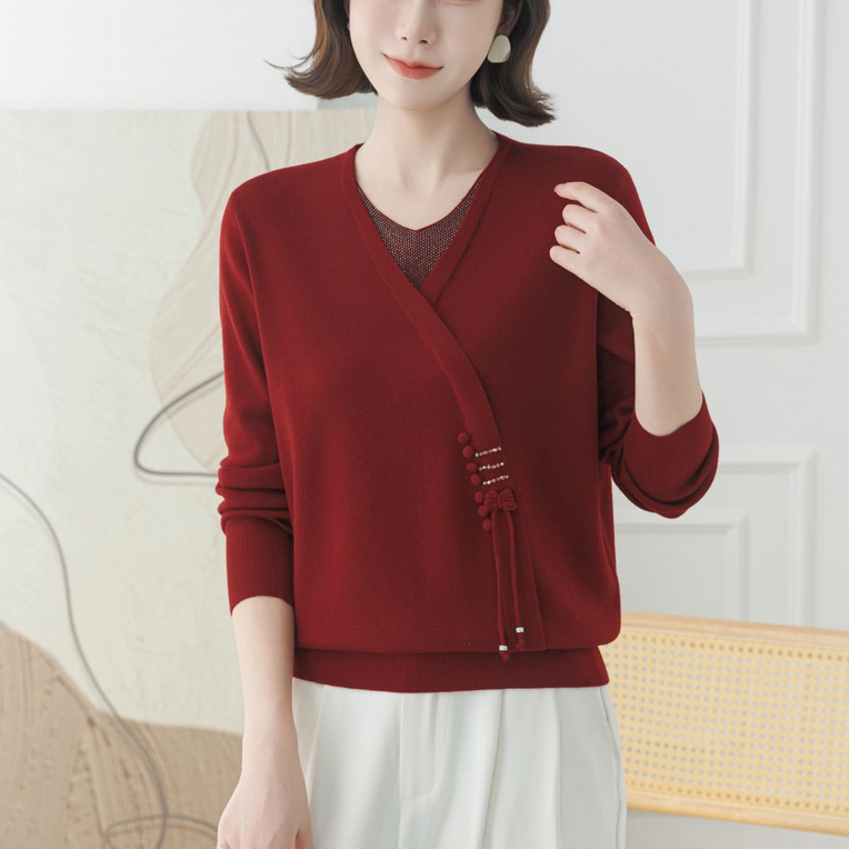 1652冬季新款领口烫钻新中式国风设计毛衣