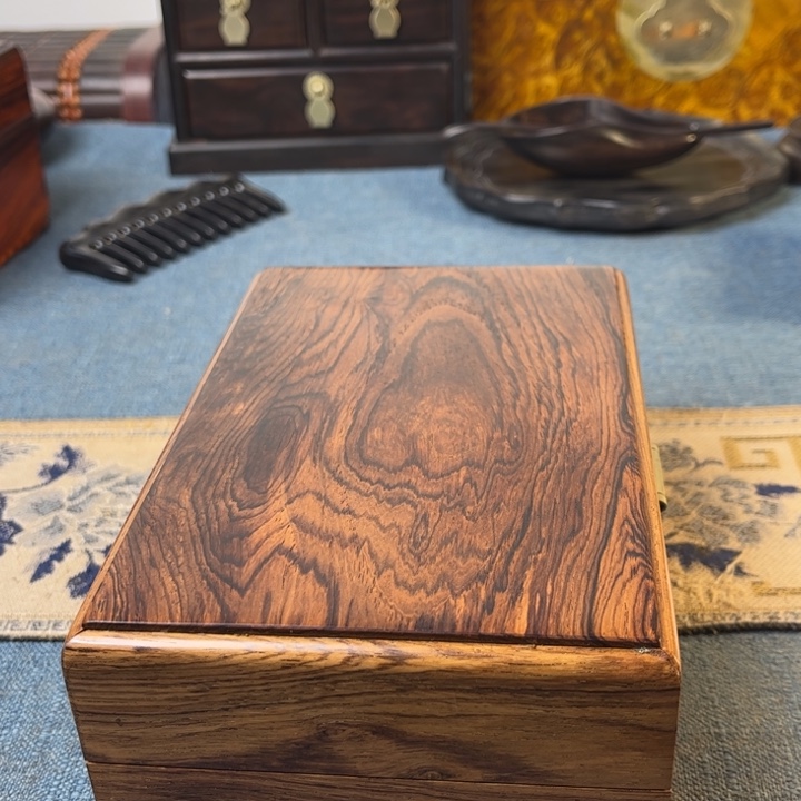 贡木印尼黄花梨首饰盒