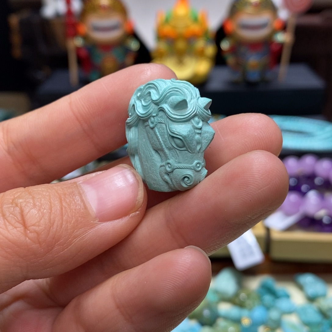 绿松石配饰未镶嵌