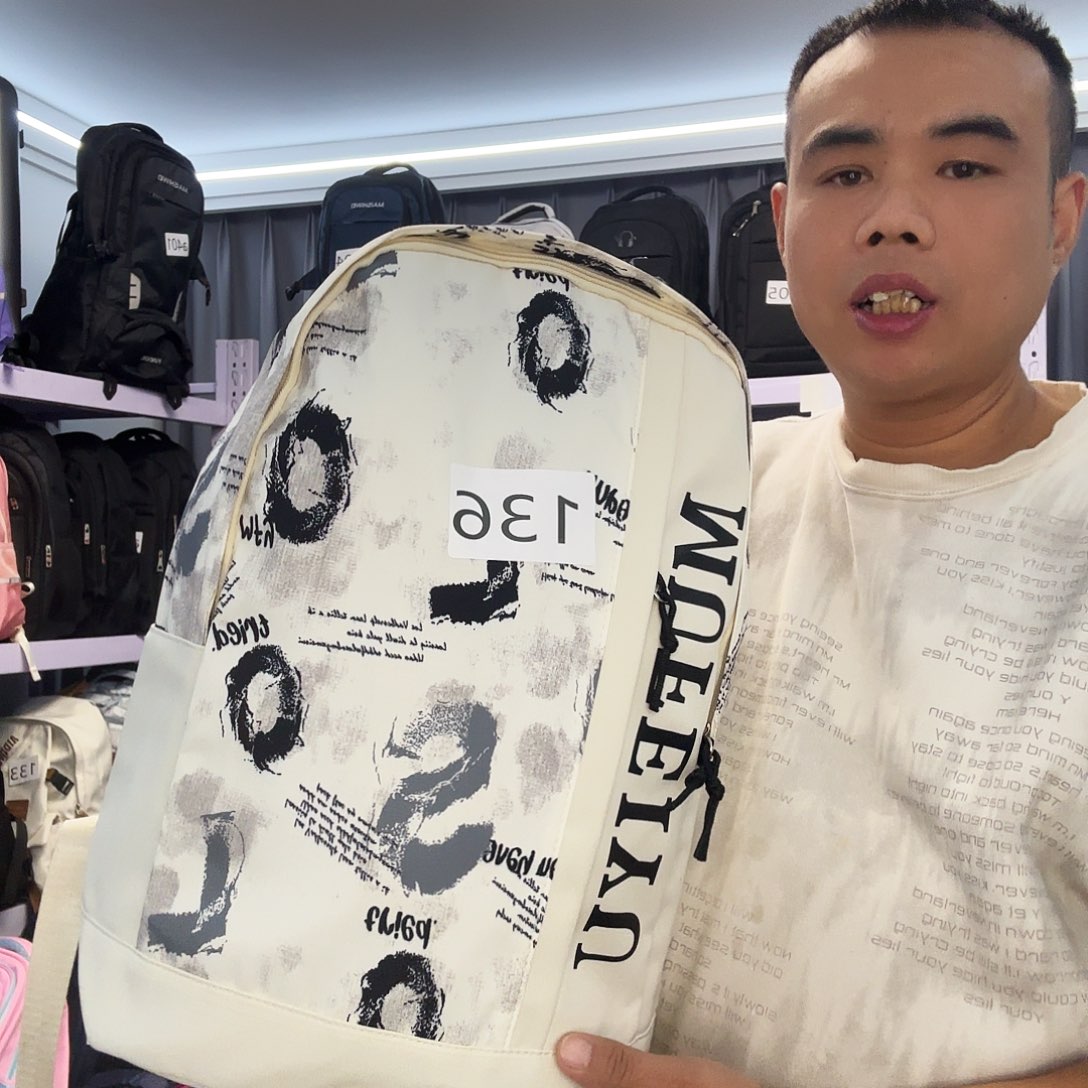 聚酯纤维双肩包136