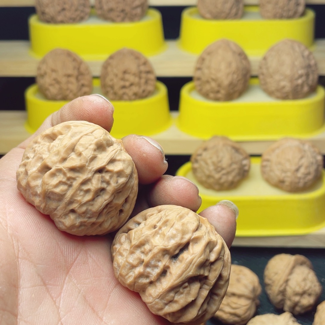 文玩核桃把件飘***无蛤蟆头