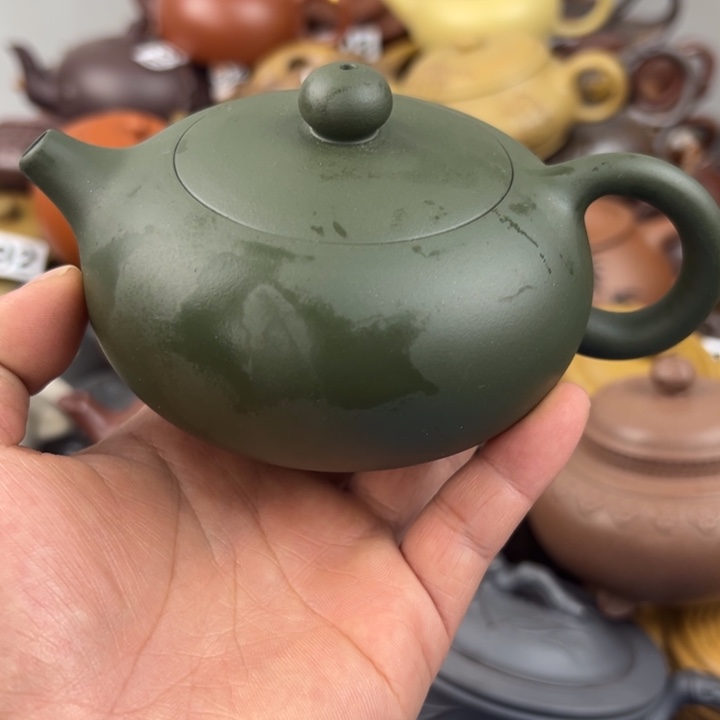 紫砂茶壶壶口磕碰