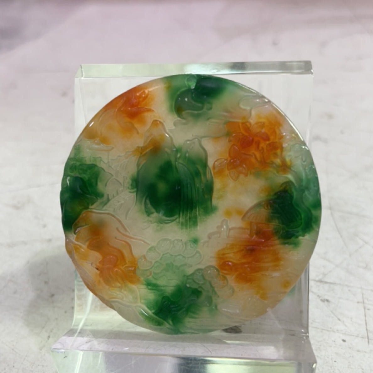 135  春彩山水吊坠牌