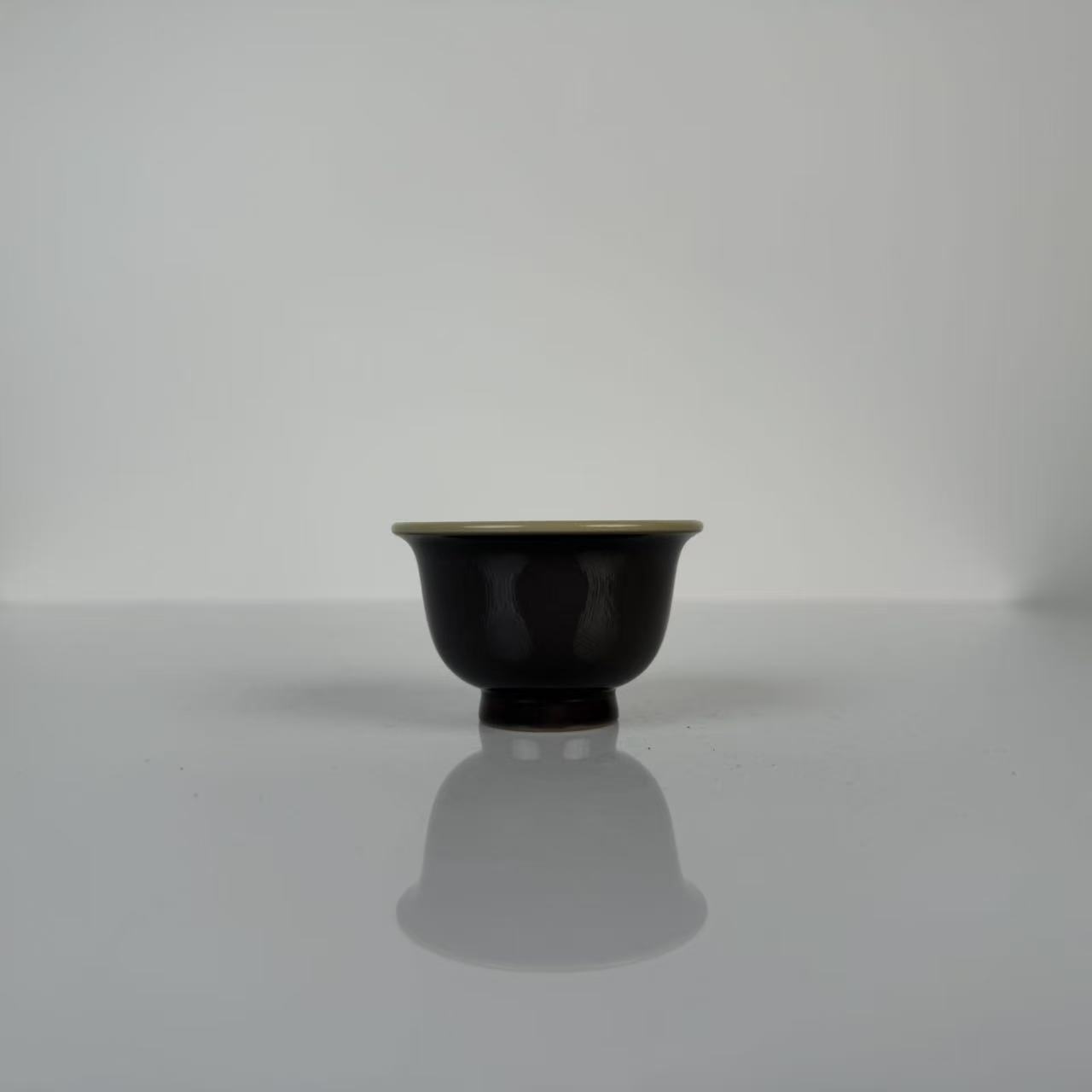 南山云泊 玄天紫 小压手杯