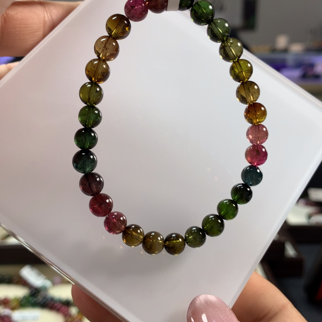 碧玺手链未镶嵌6.8毫米左右