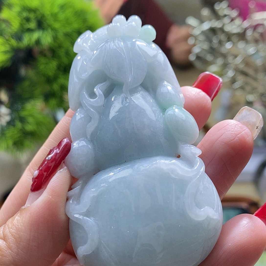 【闪购商品】翡翠颈饰未镶嵌葫芦