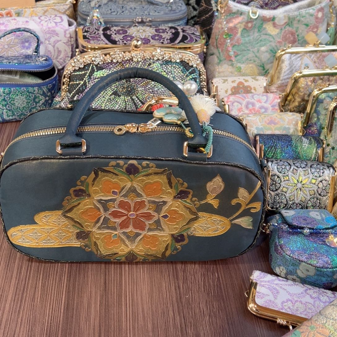 用***7蚕丝福利螺钿大号保龄球