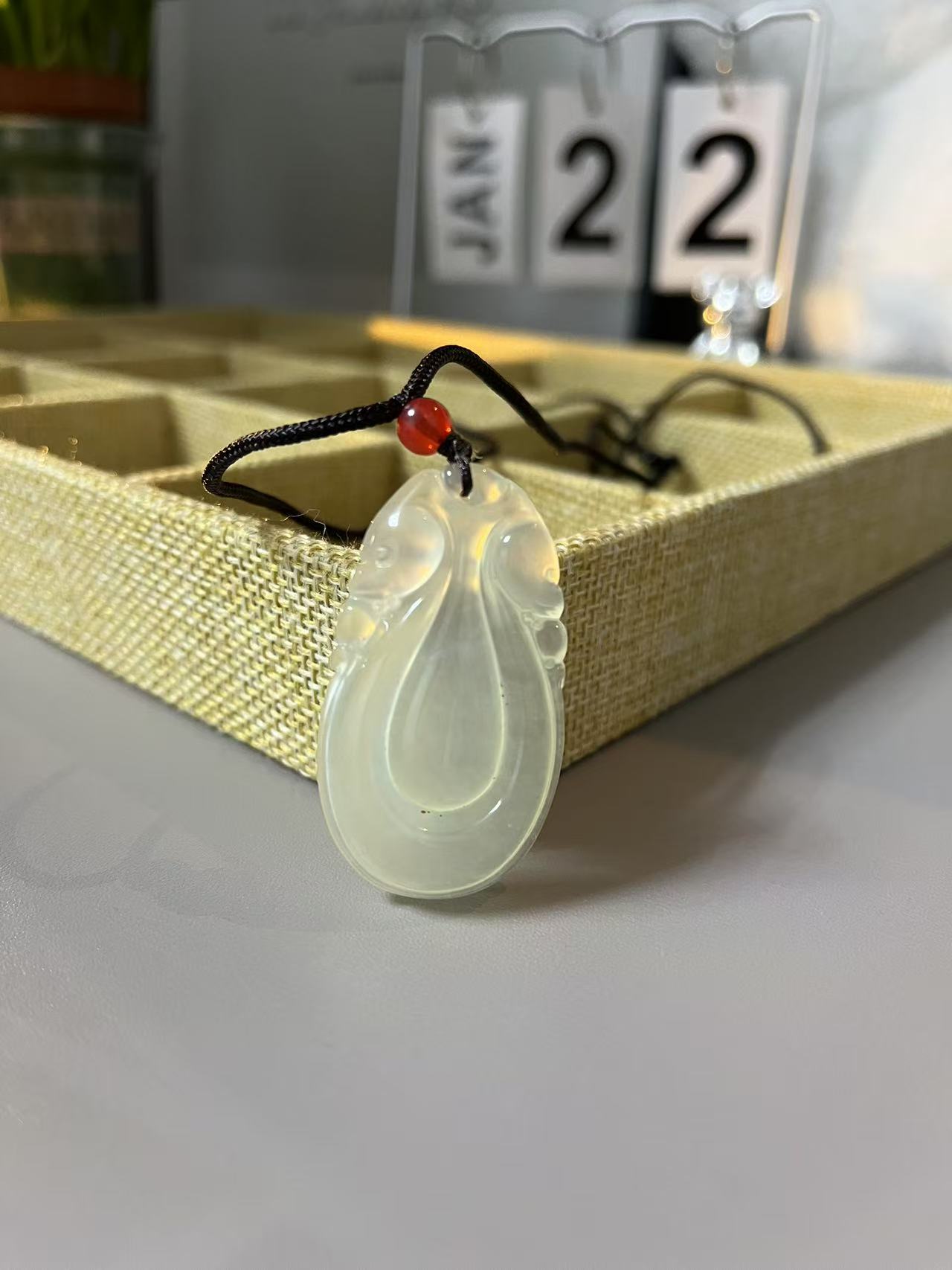 【抖音质检发货】纯天然玉石精美玉如意吊坠随机发一个 讲解勿拍