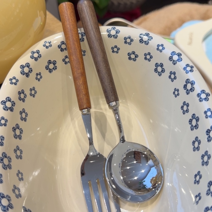 勺子叉子各一碗一个