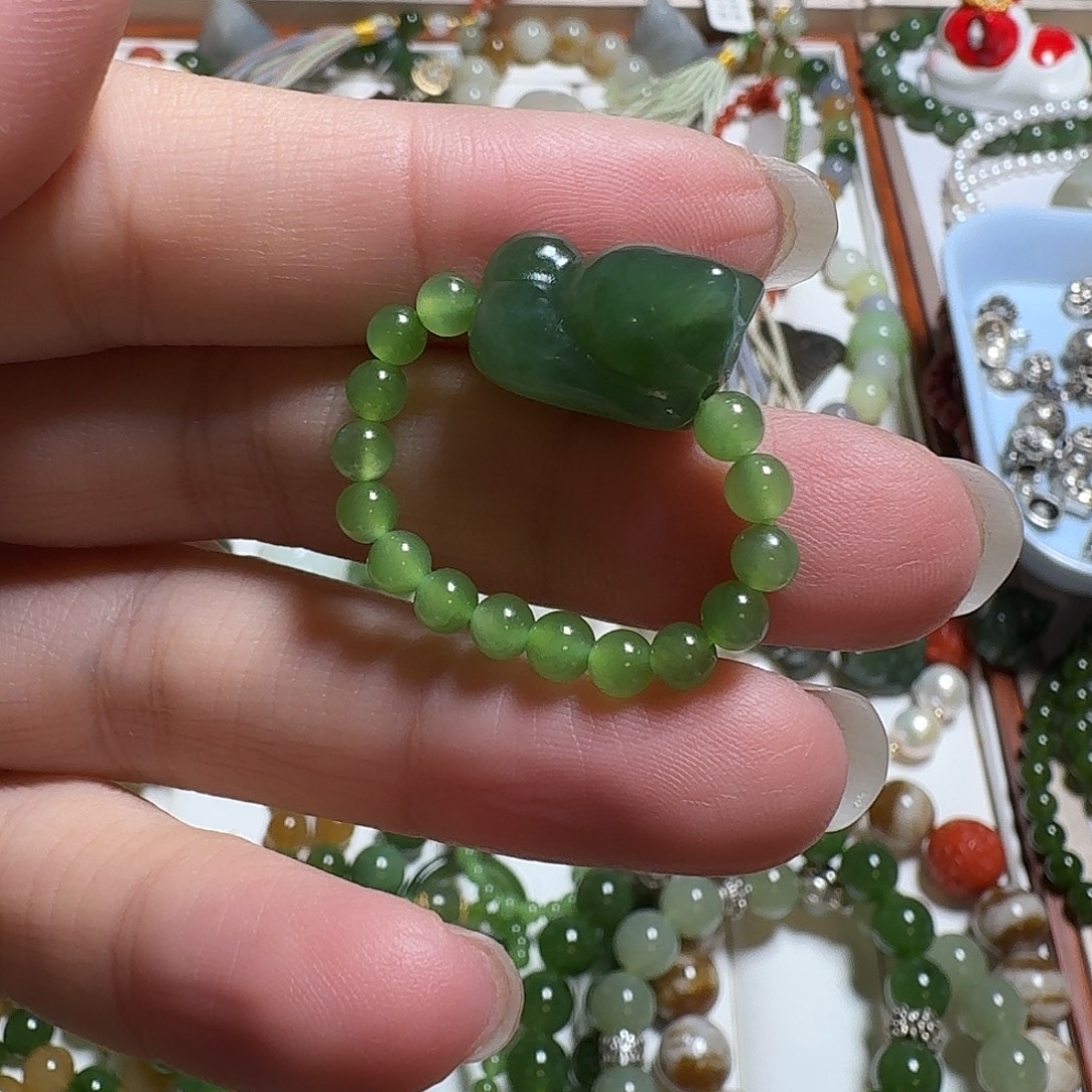 和田玉未镶嵌珠宝奇石