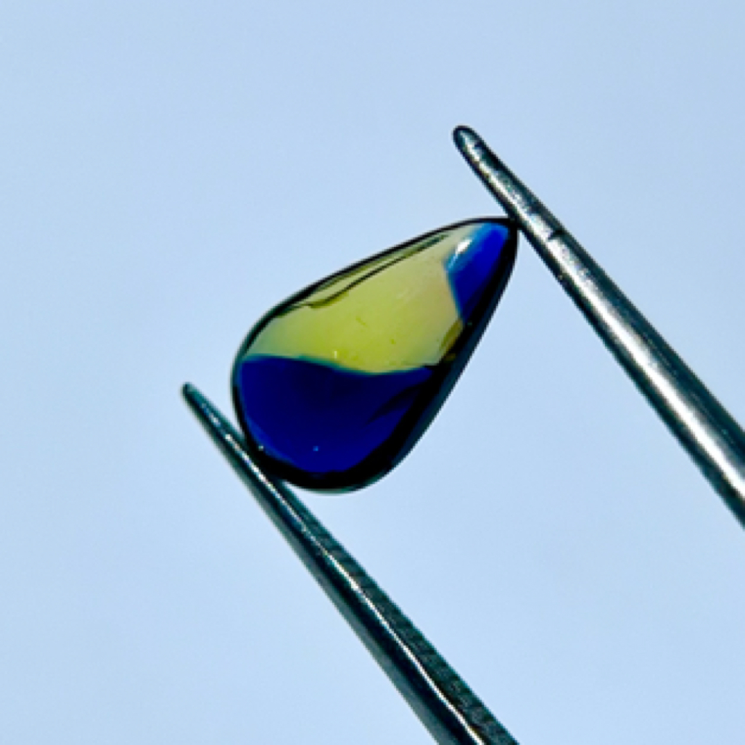 天然蓝宝石素面裸石  完美色系对比  首饰设计之首选