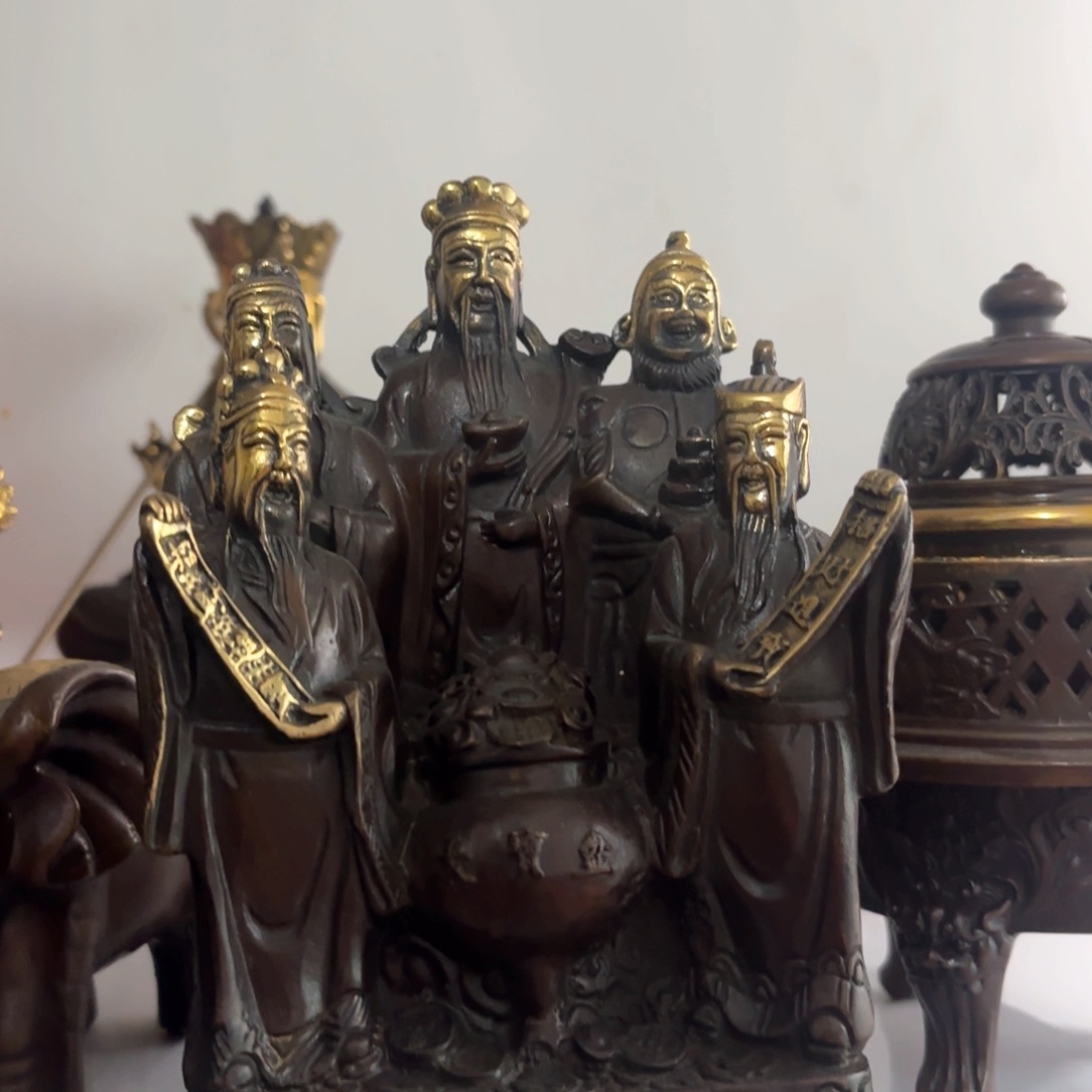 铜器摆件收收藏藏