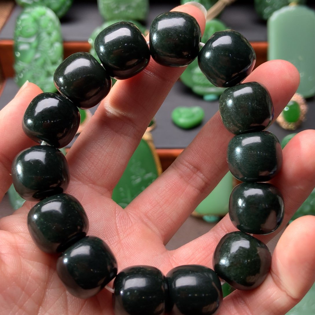 和田玉手串未镶嵌