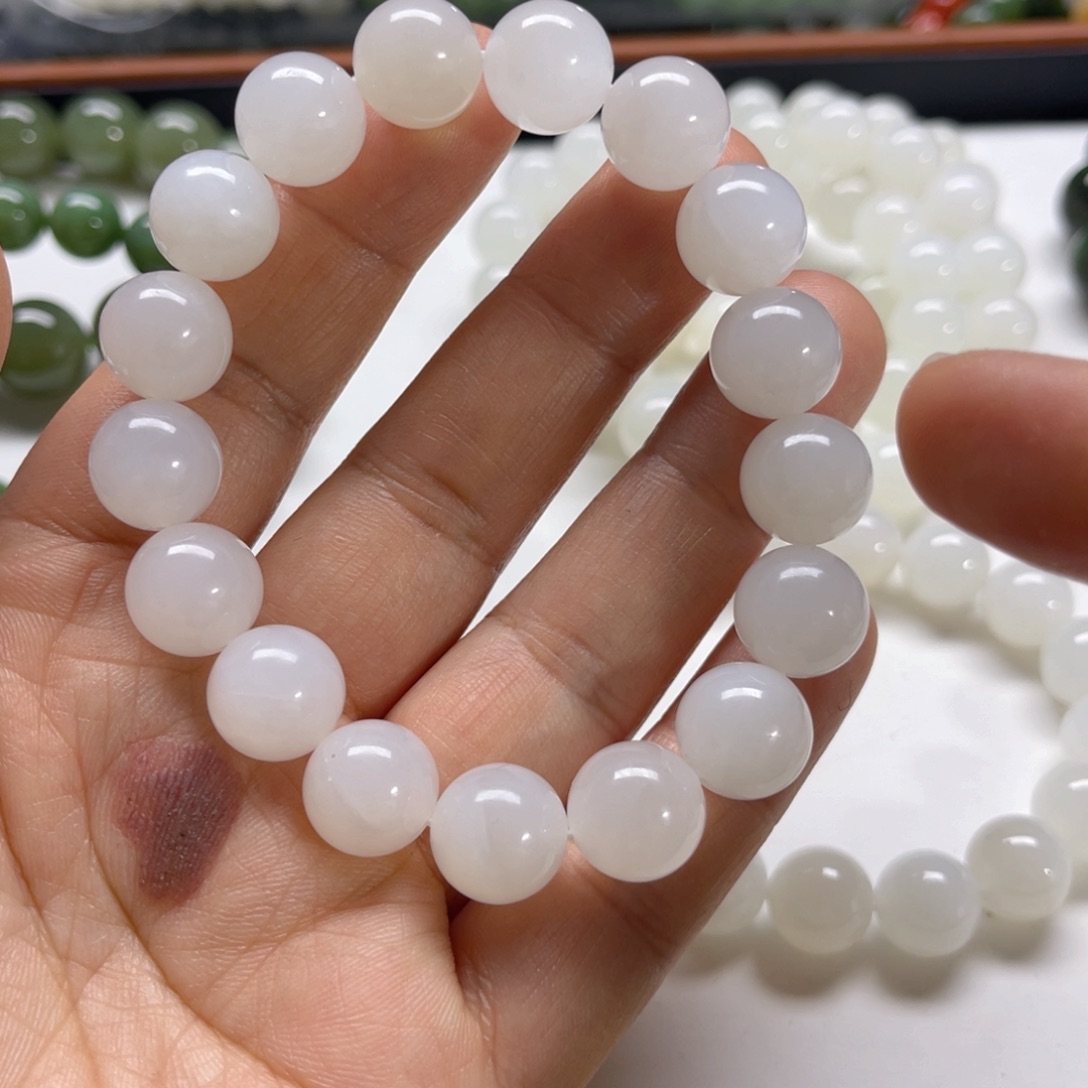 未镶嵌手链和田玉