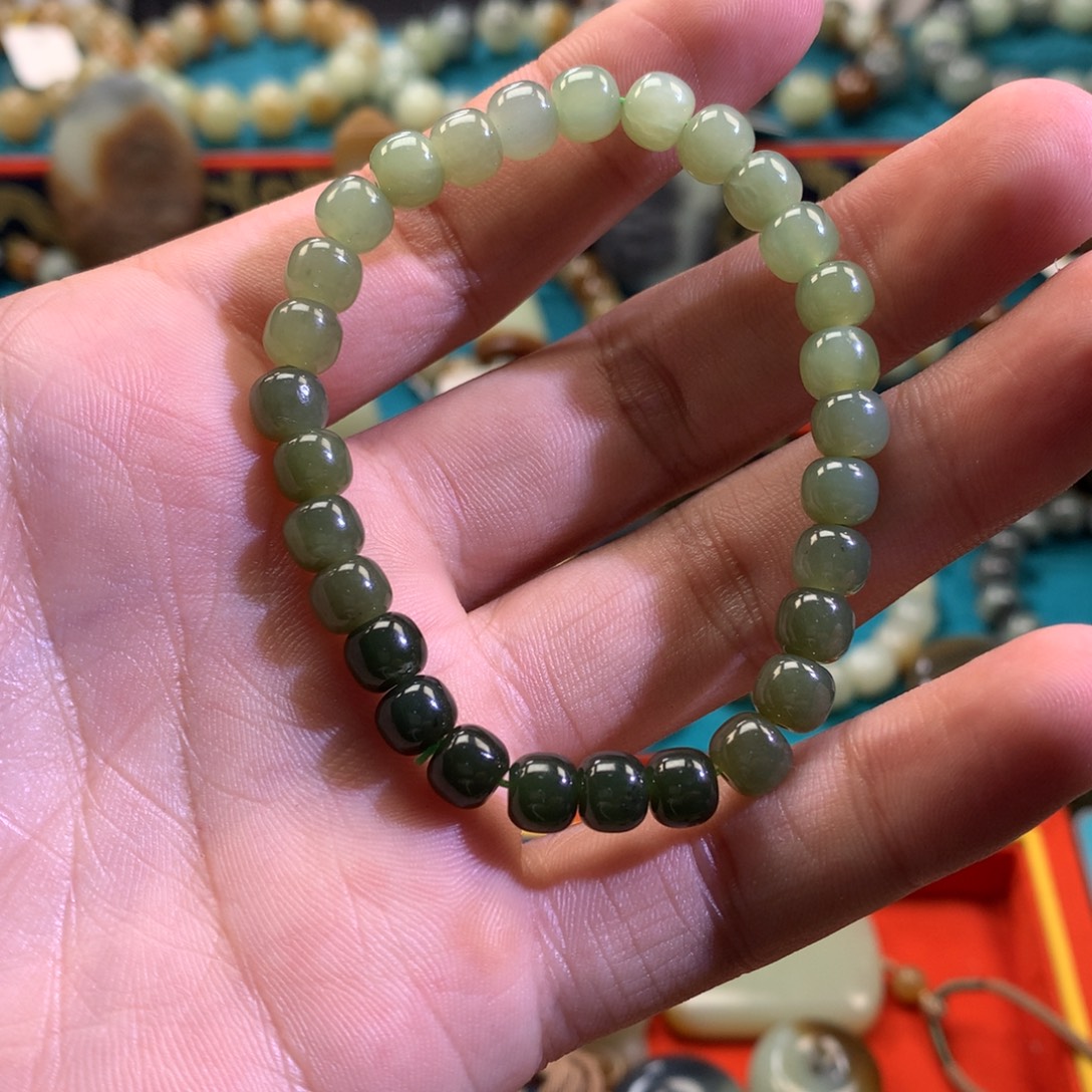 和田玉（糖玉）未镶嵌手链