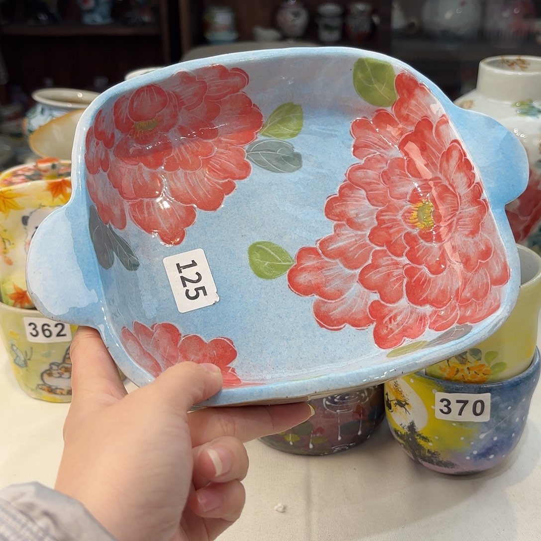 瓷片兔兔好可爱呀打