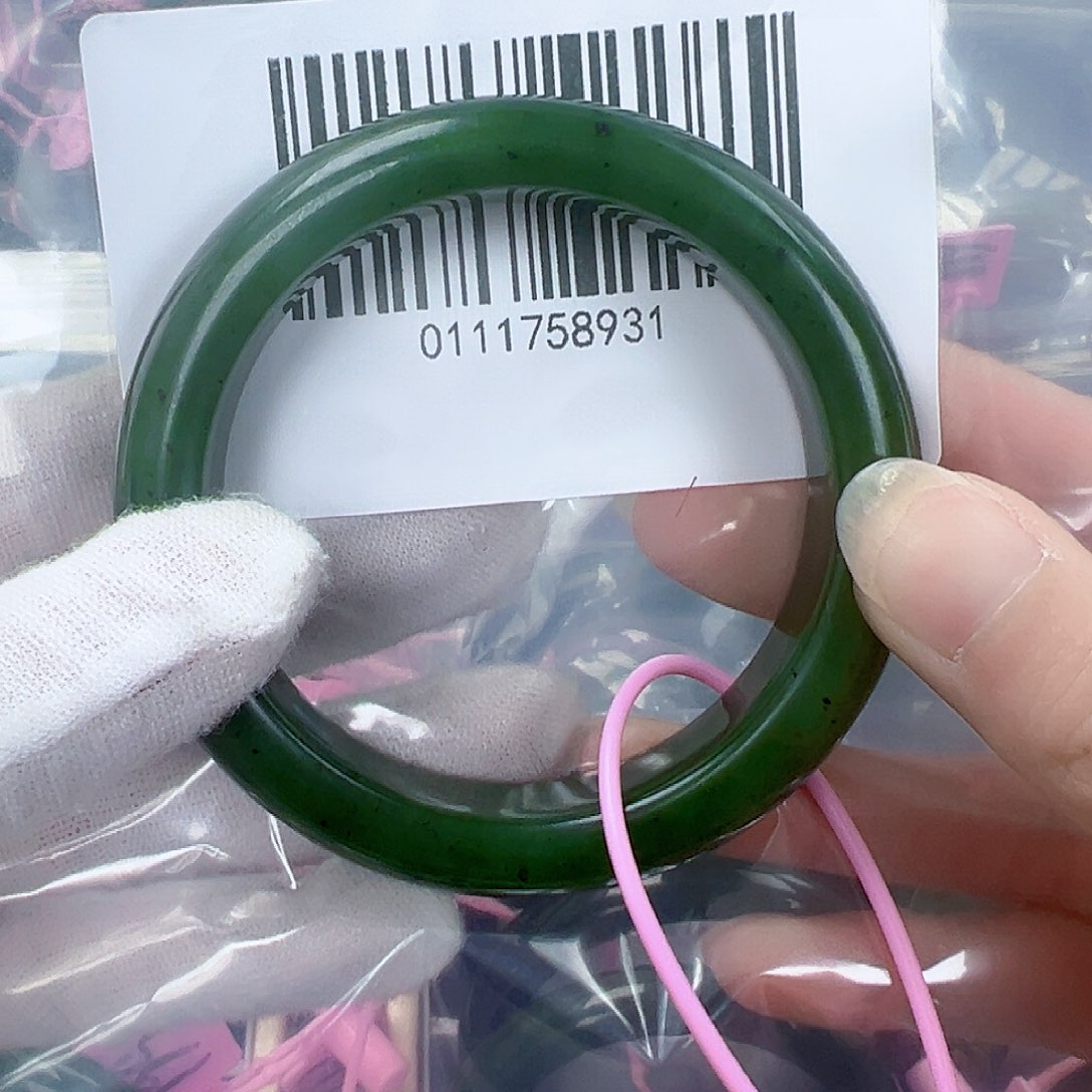 和田玉（碧玉）手镯未镶嵌57