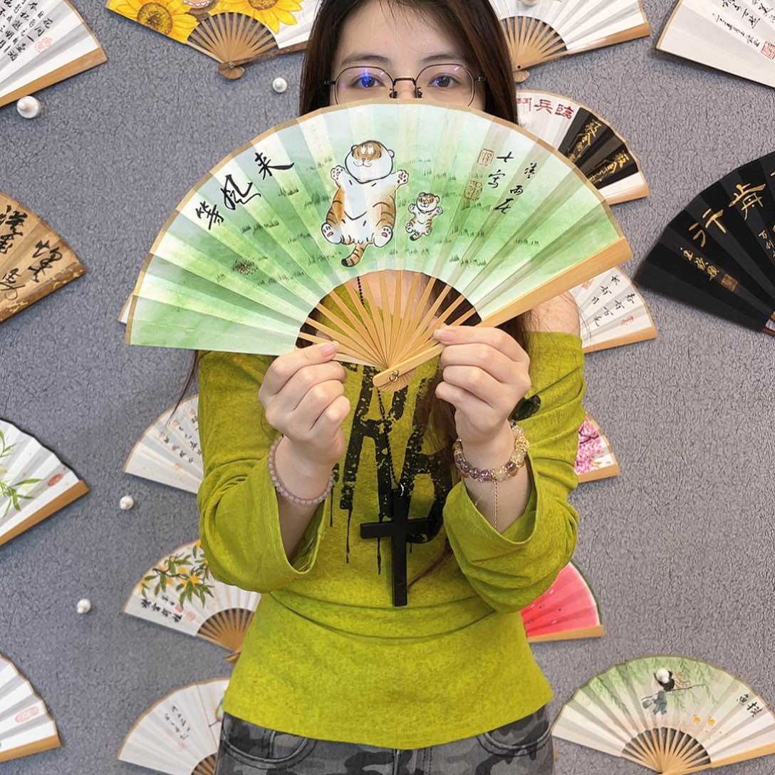 国画6寸玉竹-纯手绘-文玩扇骨（默认粘好）