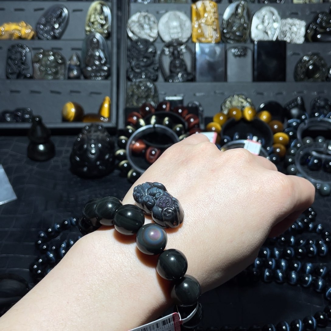 黑曜岩珠宝奇石未镶嵌咔*熊