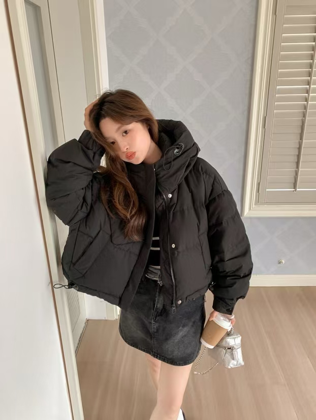 8293小个子短款冬季女装带帽外套休闲时尚显瘦