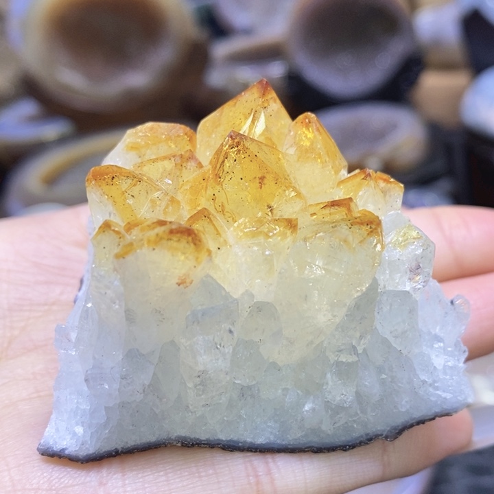 未镶嵌珠宝半成品水晶黄晶块