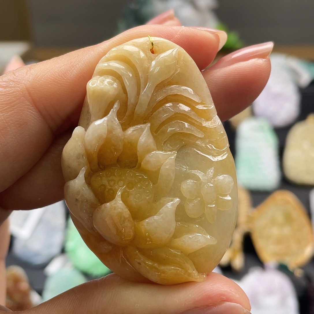 翡翠吊坠(不含链)未镶嵌