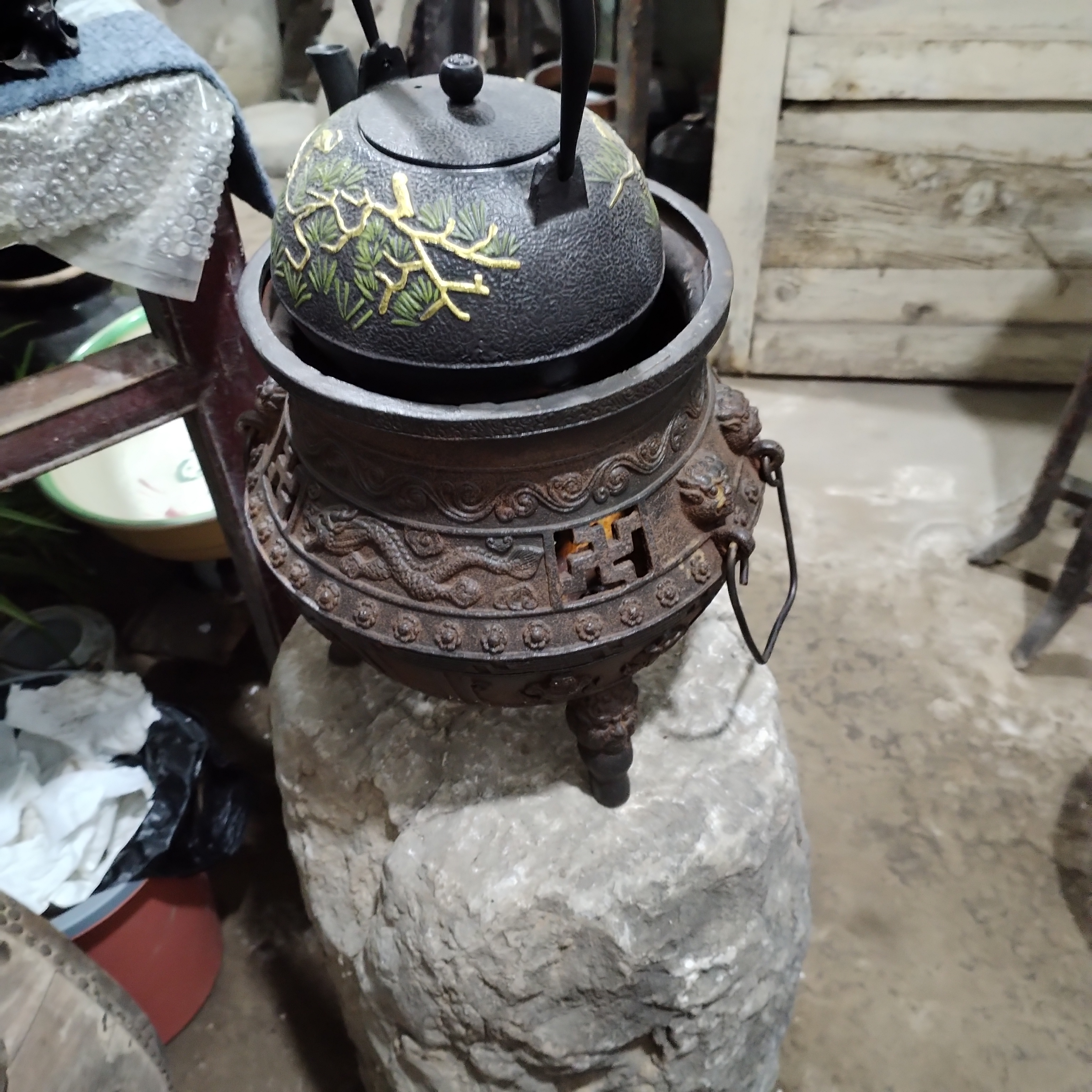 铁炉子，，，，，，，。，。。